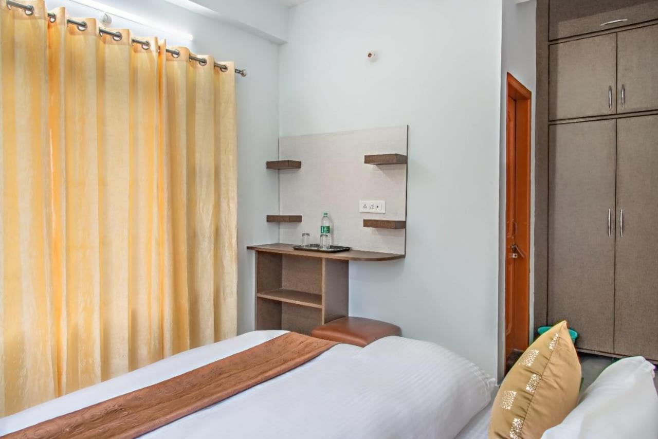 Himalyan Basera I Pvt Balcony I Serviced Apt I By Exotic Stays Kasauli Eksteriør billede