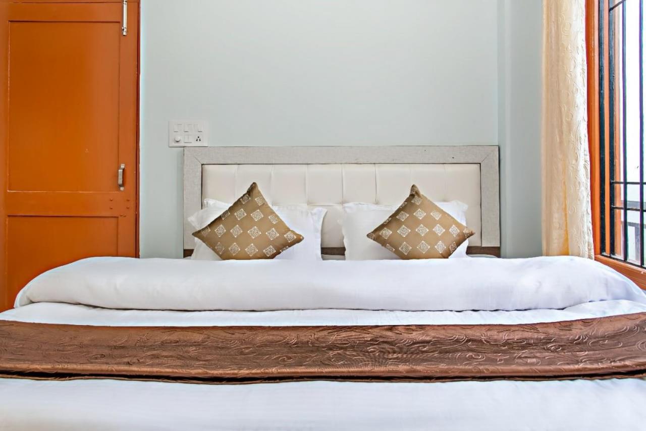 Himalyan Basera I Pvt Balcony I Serviced Apt I By Exotic Stays Kasauli Eksteriør billede