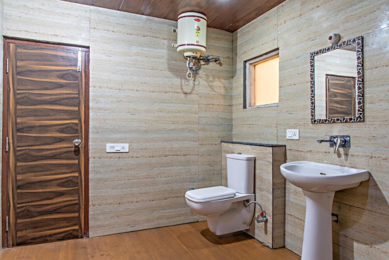 Himalyan Basera I Pvt Balcony I Serviced Apt I By Exotic Stays Kasauli Eksteriør billede